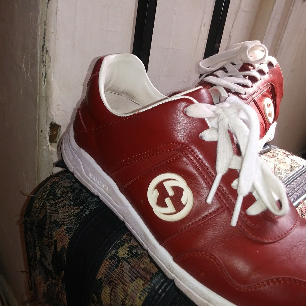Gucci shoes